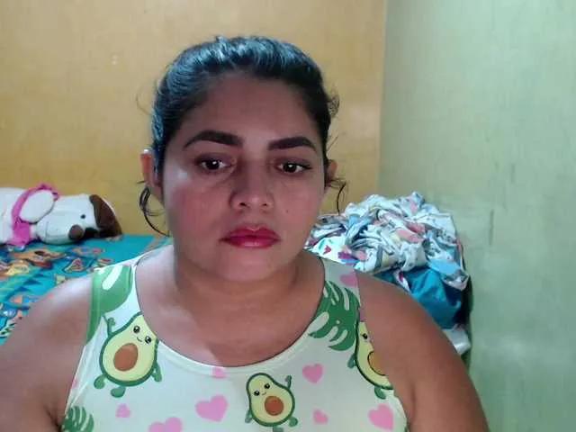 Offline mia-naughty on BongaCams