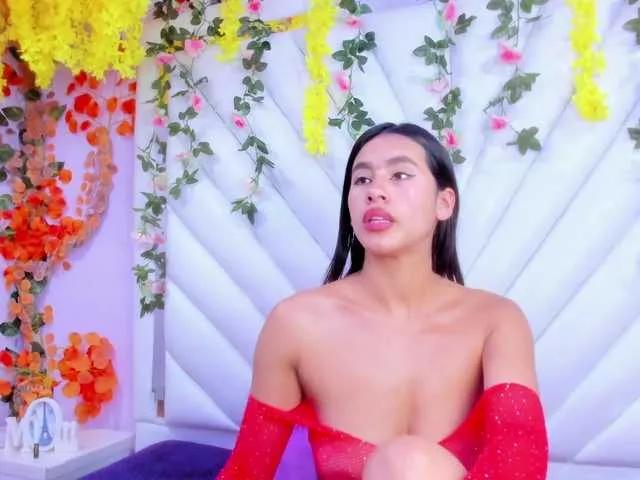 Offline MiaaDavis on BongaCams