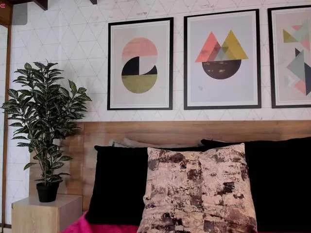 Freechat MiaKay on BongaCams