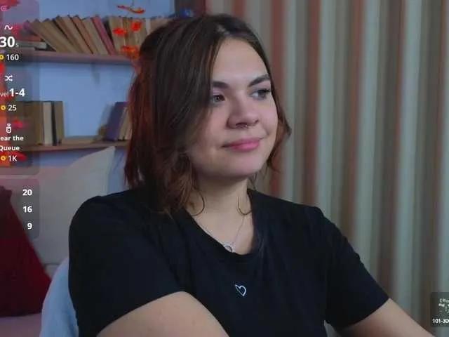 Offline miamoonn on BongaCams