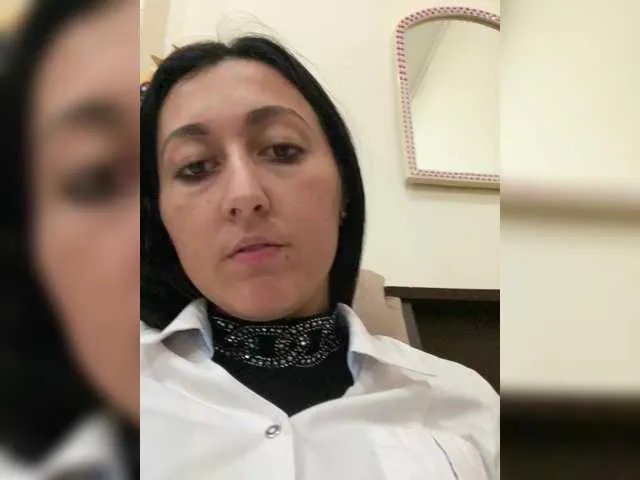 Offline MiaTorres on BongaCams