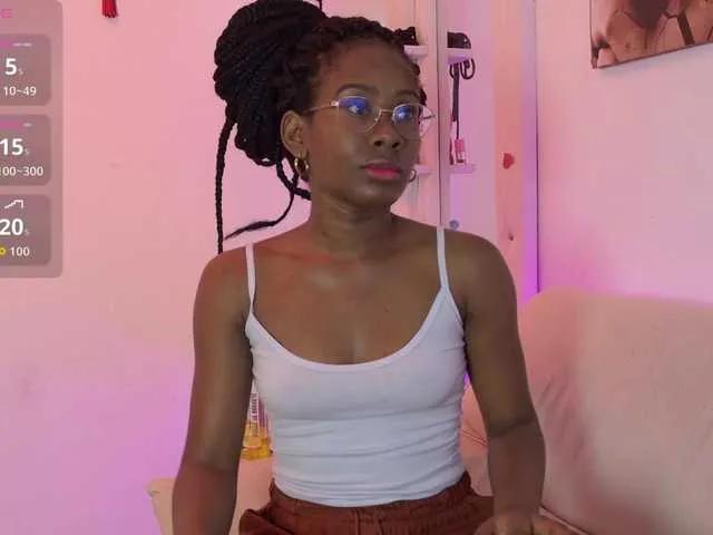 Offline mila-n-max on BongaCams