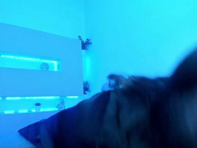 Offline Mila-toro on BongaCams