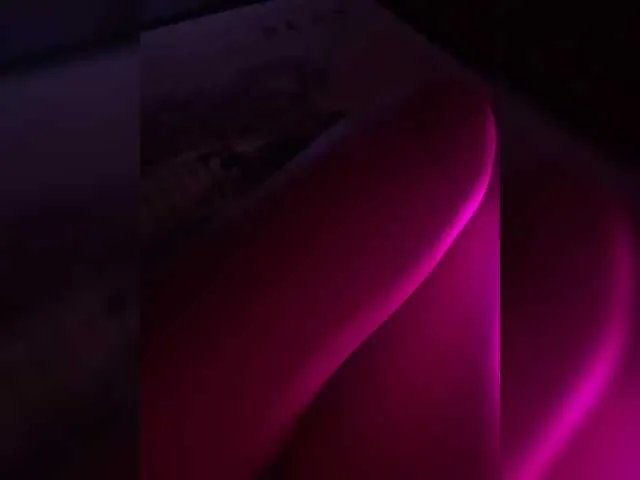 Offline Milaya8 on BongaCams