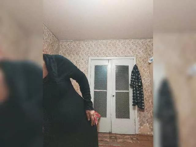 Offline MilayaDFlow on BongaCams