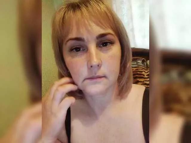 Offline Milfa85 on BongaCams