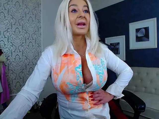 Miss-Kora on BongaCams 