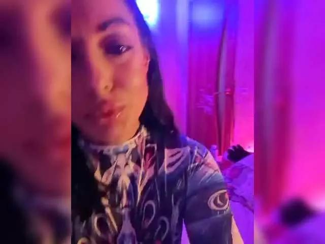 Freechat Monika-3 on BongaCams