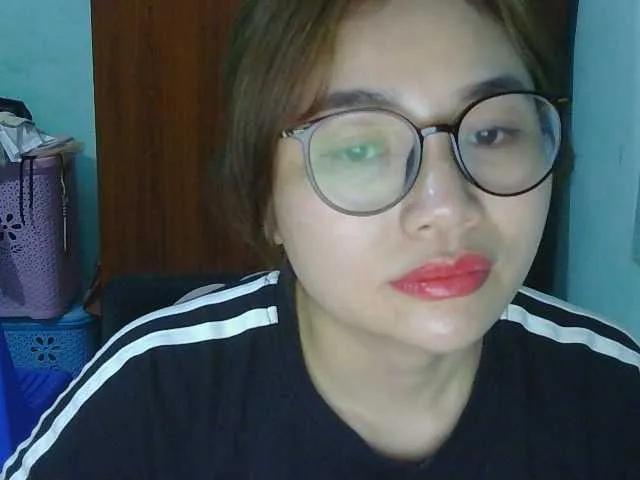 Freechat nana7777 on BongaCams