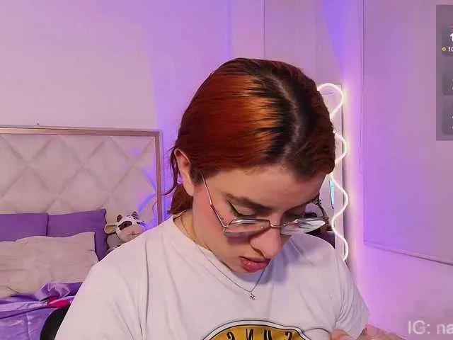 Offline Naomy-tay1 on BongaCams