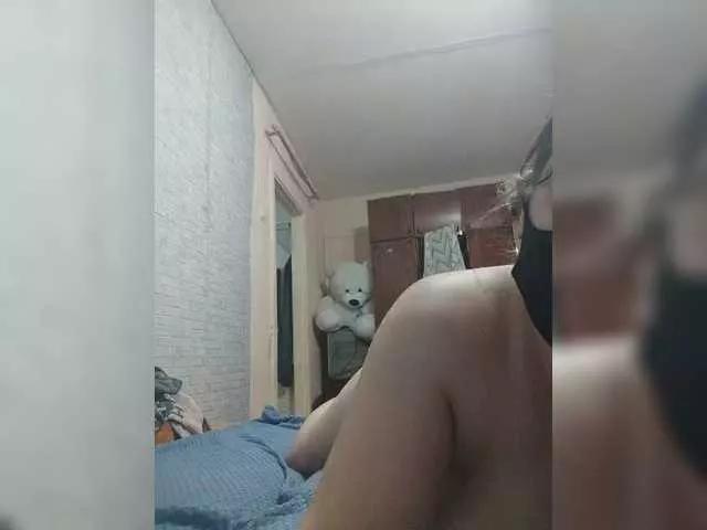 Offline Nastya625 on BongaCams