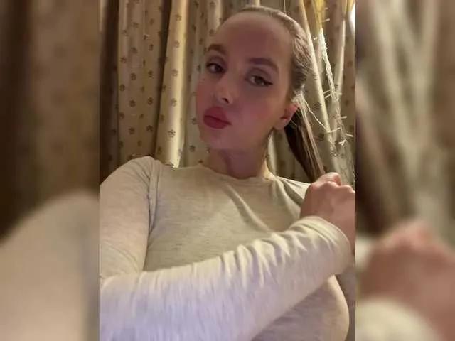 Freechat Natalymoodhot on BongaCams