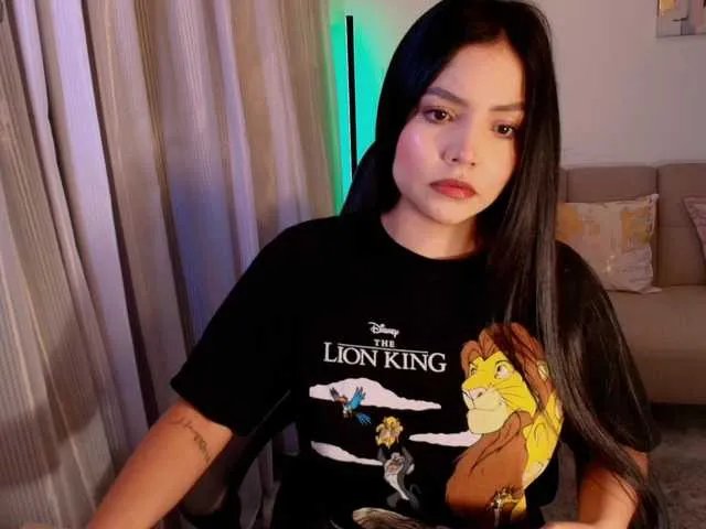 NinaMichelle on BongaCams 