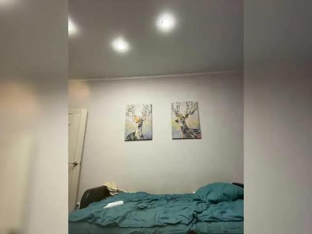 Offline ninimimi5555 on BongaCams