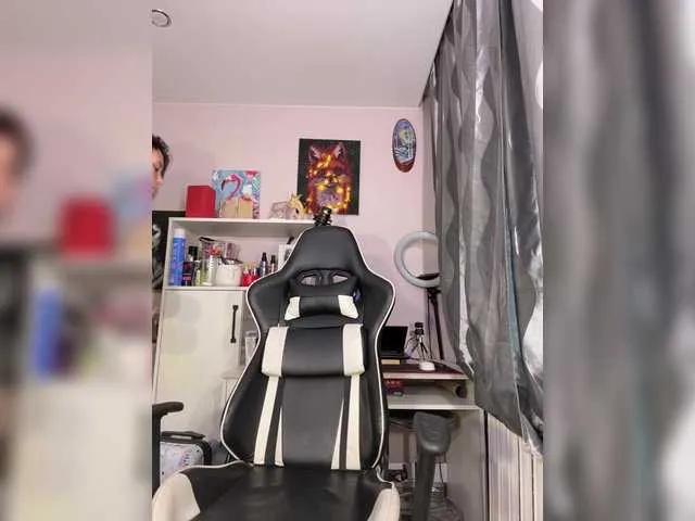 Freechat Paratrax on BongaCams