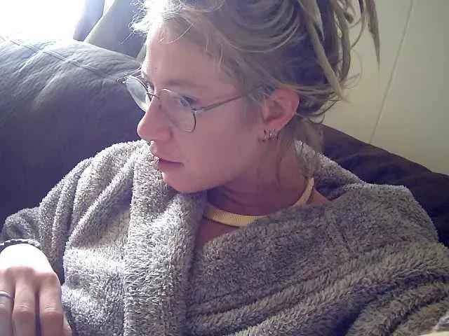 Offline parejooon on BongaCams