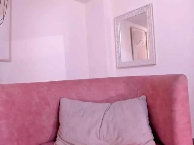 Offline ParisWaldorf on BongaCams