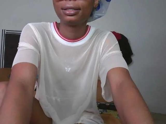 Offline PetiteAlexa on BongaCams