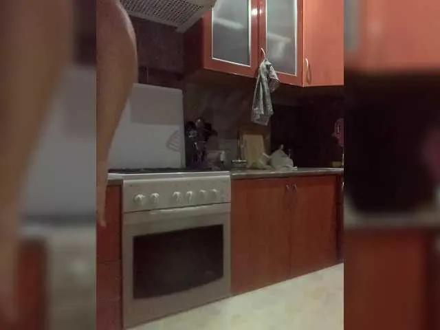 Offline Poli999 on BongaCams