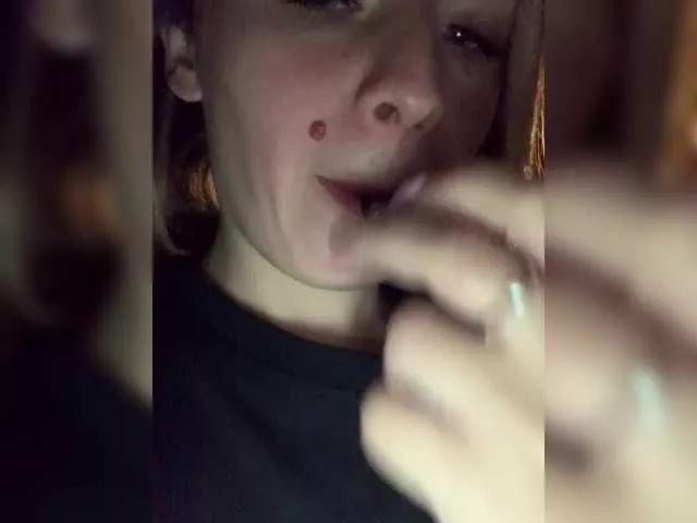 Offline Poli999 on BongaCams