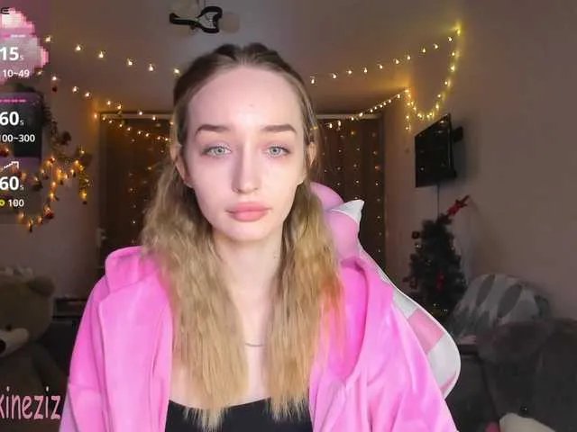 Polikinesis on BongaCams