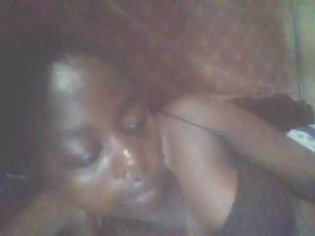 Offline PrettyG on BongaCams