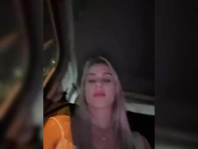 Offline PrettyKatea on BongaCams