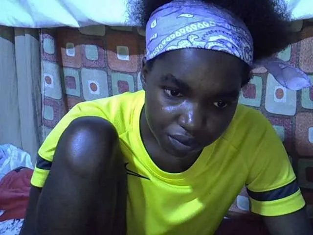 Freechat princess-scovia on BongaCams