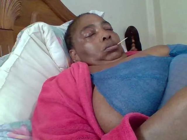 BongaCams pussylips53 is Freechat pussylips53 — tips