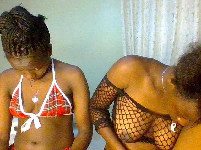 Offline Quency on BongaCams