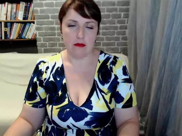 Offline RainbowLady on BongaCams