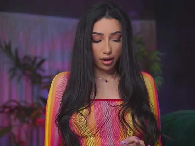 RamiraRowa on BongaCams