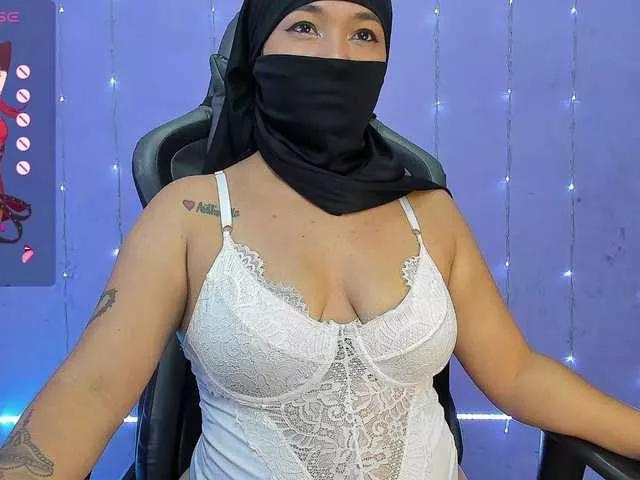 Offline Ranialatif on BongaCams