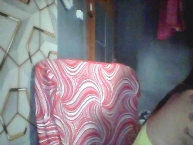 Offline Rarra on BongaCams