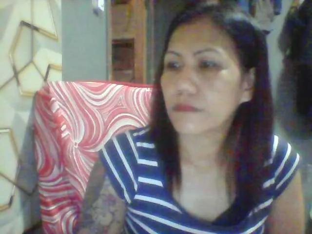 Offline Rarra on BongaCams