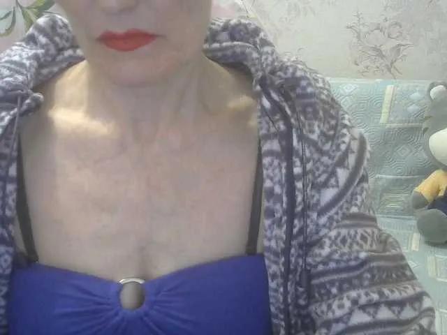 Offline Red-Rose-777 on BongaCams