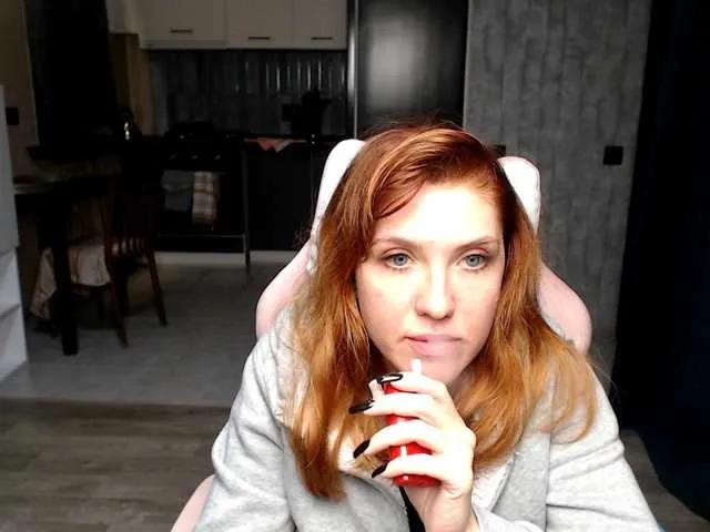 Offline Regimasmile on BongaCams