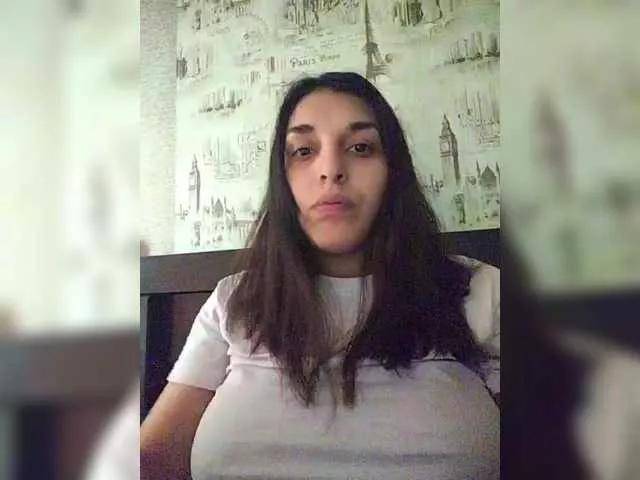 Offline Rosanna-Rennie on BongaCams