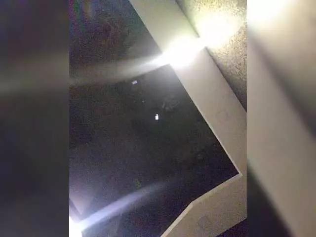 Offline Rosanna-Rennie on BongaCams