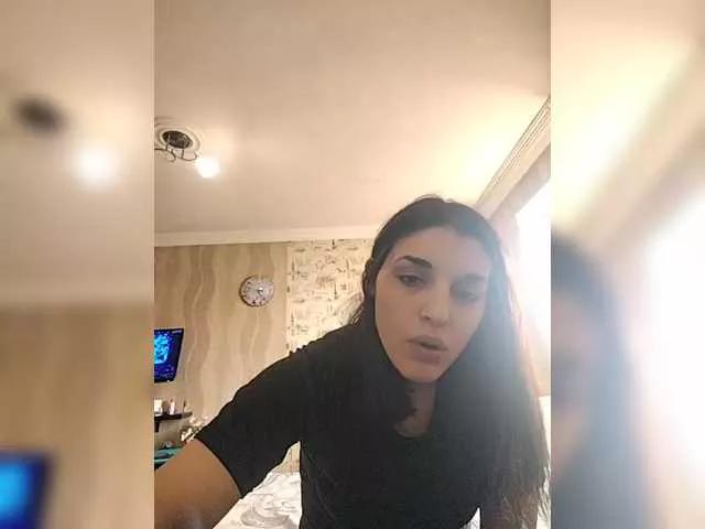 Offline Rosanna-Rennie on BongaCams