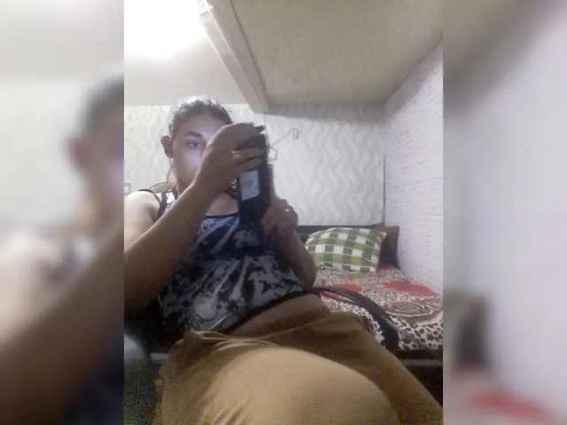 Rosanna-Rennie — Freechat on BongaCams