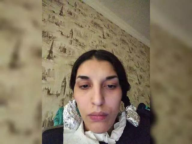 Offline Rosanna-Rennie on BongaCams