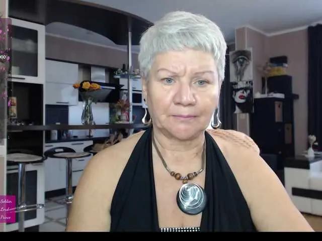 roxana-brooks — I saw a lot in my life and now I wanna share it with you. All my experience.
Also I wanna share my sexyuality and I need you  to appreciate it.