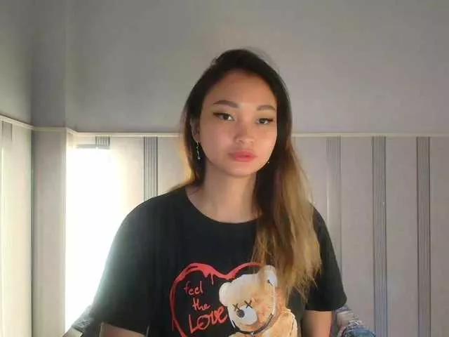 Offline RozyBlack on BongaCams