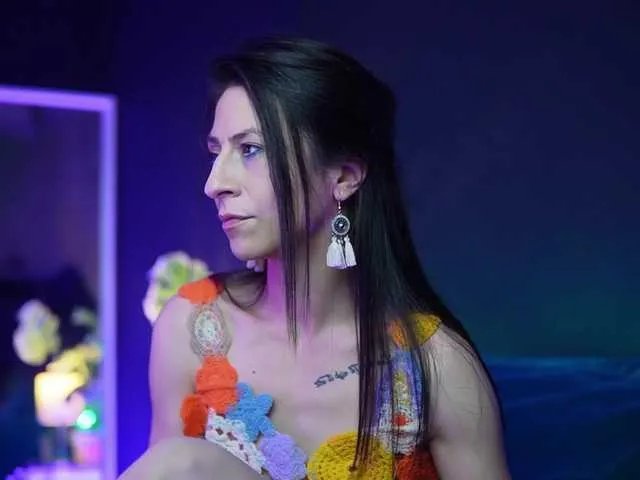 Freechat RubyRya on BongaCams