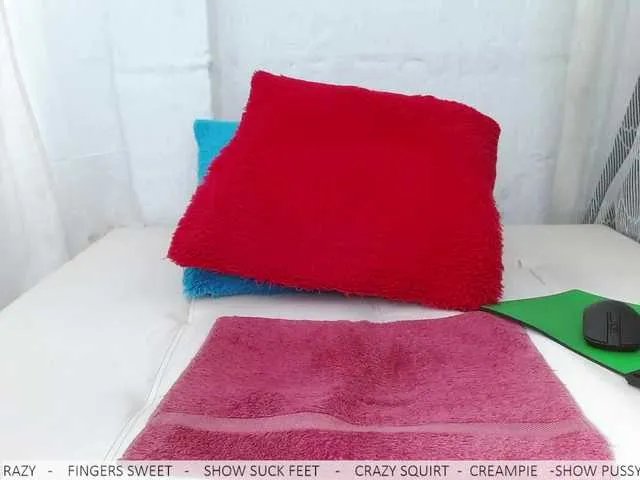 Offline Samantrak-Love on BongaCams