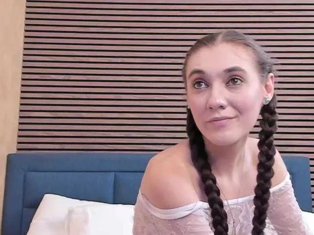 Freechat SamaraSinn on BongaCams