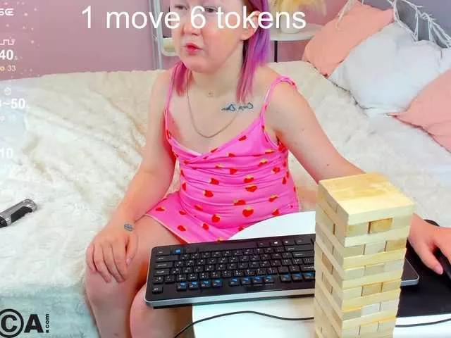 Offline Sara-Moor on BongaCams