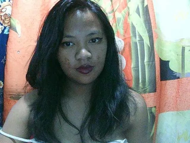 Freechat Sarah-001 on BongaCams