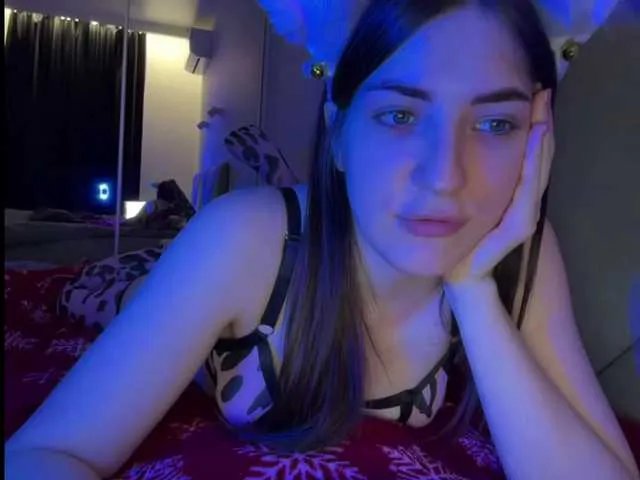 Offline SelenaMoon on BongaCams